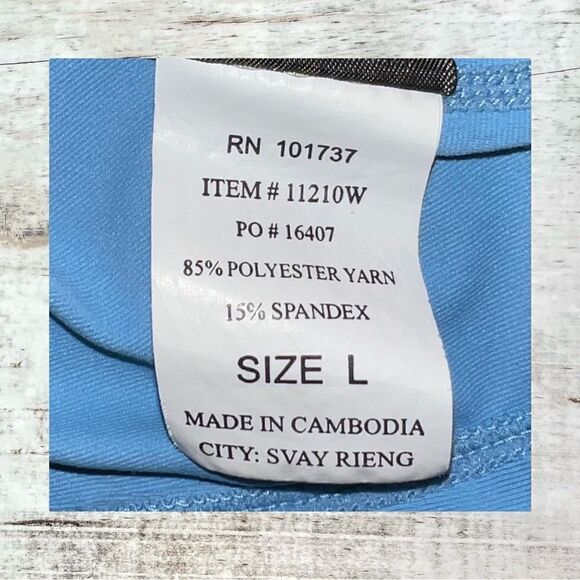 Body Glove Light Blue Rash Guard UVP 50 Short Sleeved T Shirt Boys Large - Picture 6 of 7